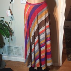 Lauren Ralph Lauren stunning maxi skirt